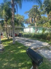 807 Texas Court, Fort Pierce, FL 34950