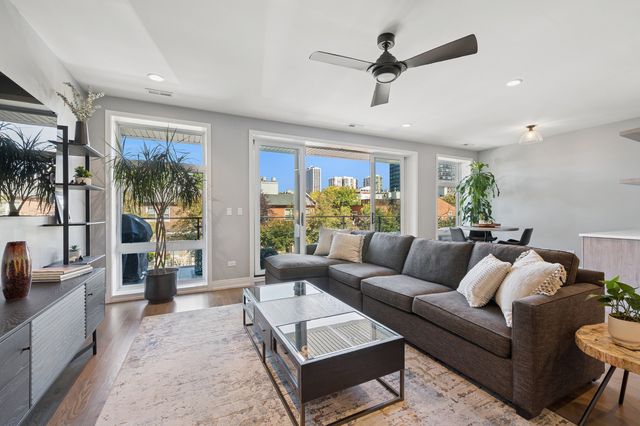 231 W Scott Street 2, Chicago, IL 60610