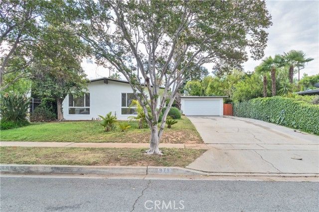 979 Kevin Ave, Redlands, CA 92373