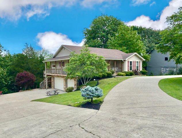120 Woodson Cove, Bronston, KY 42518