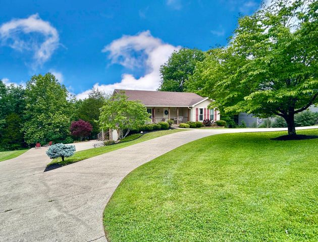 120 Woodson Cove, Bronston, KY 42518