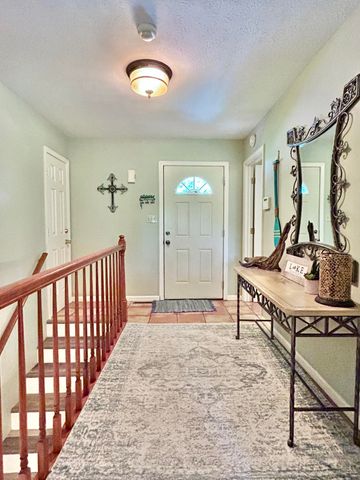 120 Woodson Cove, Bronston, KY 42518