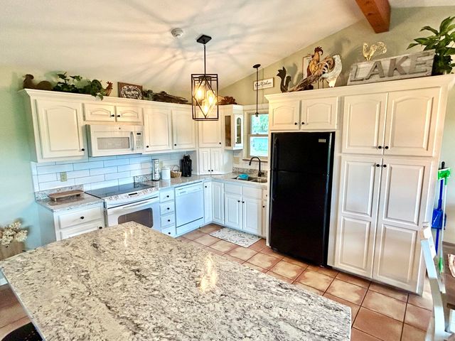 120 Woodson Cove, Bronston, KY 42518