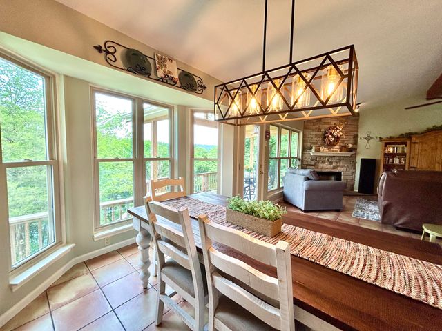 120 Woodson Cove, Bronston, KY 42518