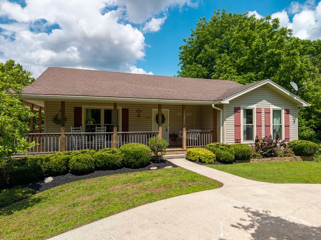 120 Woodson Cove, Bronston, KY 42518