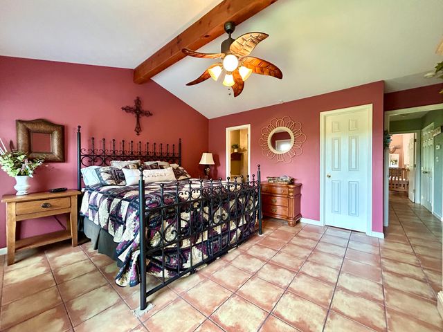 120 Woodson Cove, Bronston, KY 42518