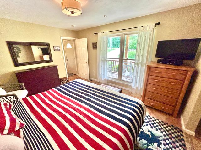 120 Woodson Cove, Bronston, KY 42518