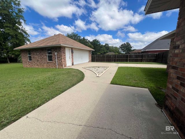 12589 Hunters Chase, Foley, AL 36535