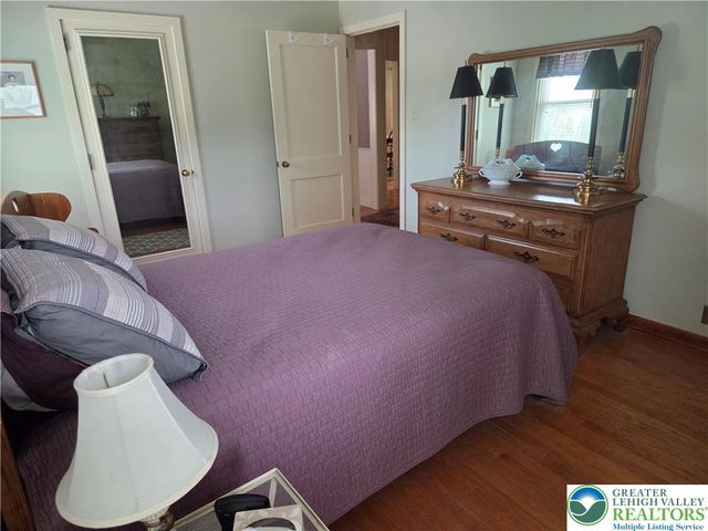 2301 West Walnut Street, Allentown City, PA 18104