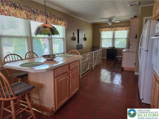 2301 West Walnut Street, Allentown City, PA 18104