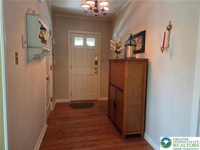 2301 West Walnut Street, Allentown City, PA 18104