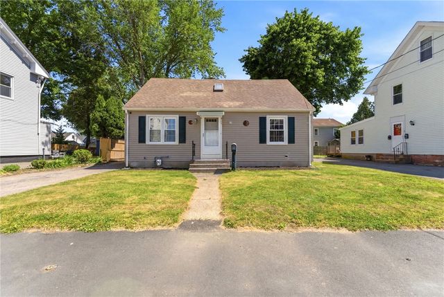 66 Union Street, Lincoln, RI 02865
