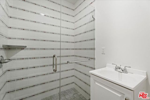 207 S Reeves Drive, Beverly Hills, CA 90212