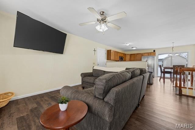 270 Derek Drive, Hawk Point, MO 63349