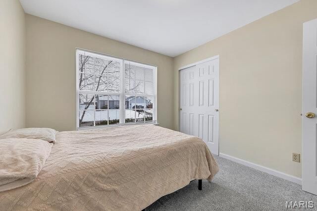 270 Derek Drive, Hawk Point, MO 63349