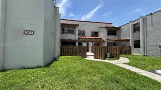 10303 NW 9th St Cir 102-16, Miami, FL 33172