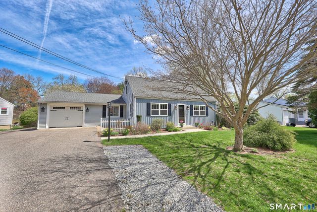 124 Garrigus Court, Wolcott, CT 06716