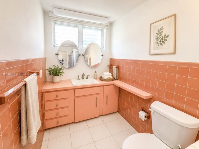 10081 W Bay Harbor Dr 1, Bay Harbor Islands, FL 33154