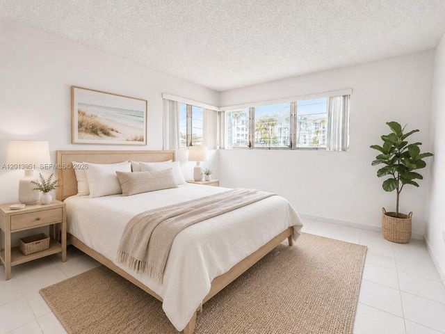 10081 W Bay Harbor Dr 1, Bay Harbor Islands, FL 33154
