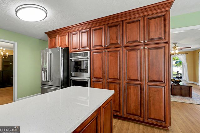 5602 Grist Stone Drive SW, Lilburn, GA 30047