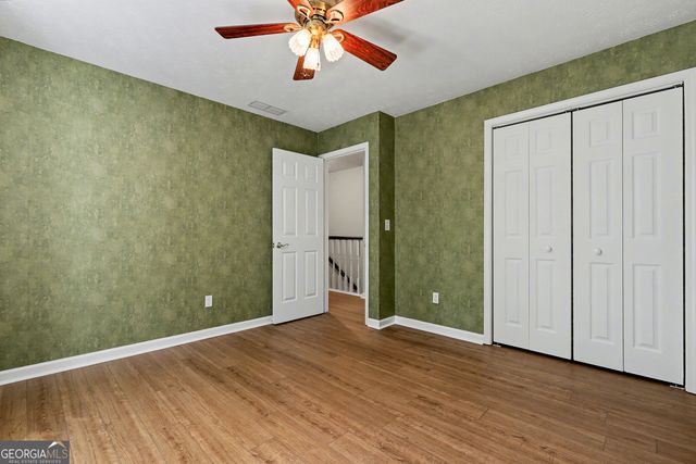 5602 Grist Stone Drive SW, Lilburn, GA 30047