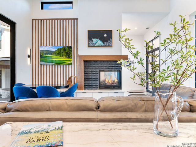 10803 Nina Ridge, San Antonio, TX 78255