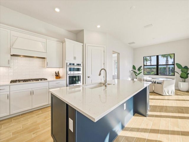 6013 SILVER GRASS COURT, Nokomis, FL 34275