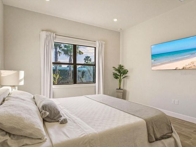 6013 SILVER GRASS COURT, Nokomis, FL 34275