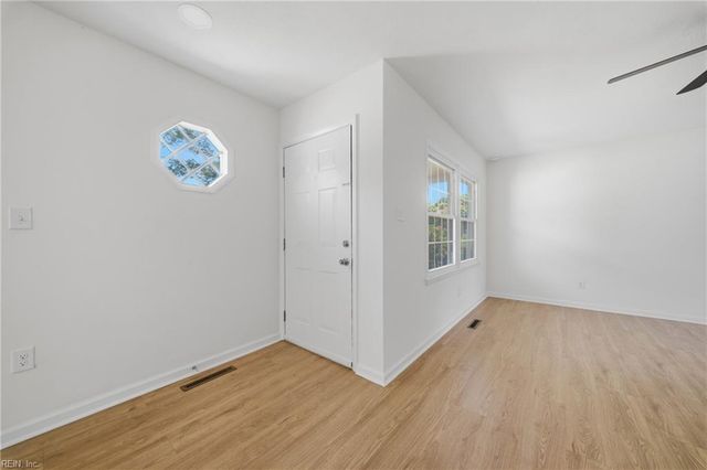 177 Upperville RD, Virginia Beach, VA 23462