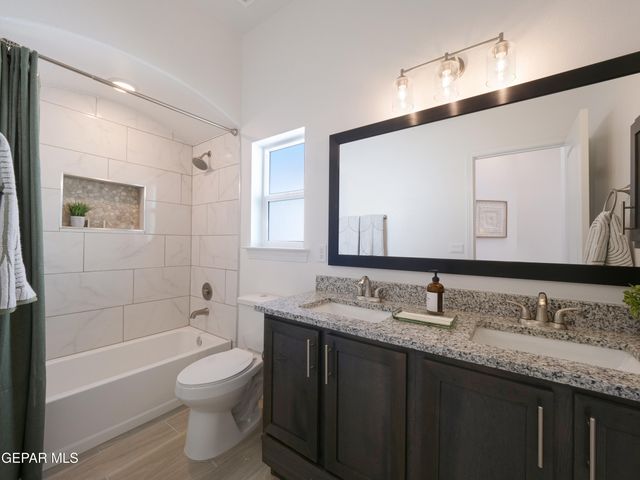 119 Wind Mill Street, Sunland Park, NM 88008