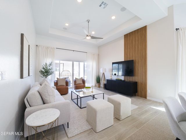 119 Wind Mill Street, Sunland Park, NM 88008