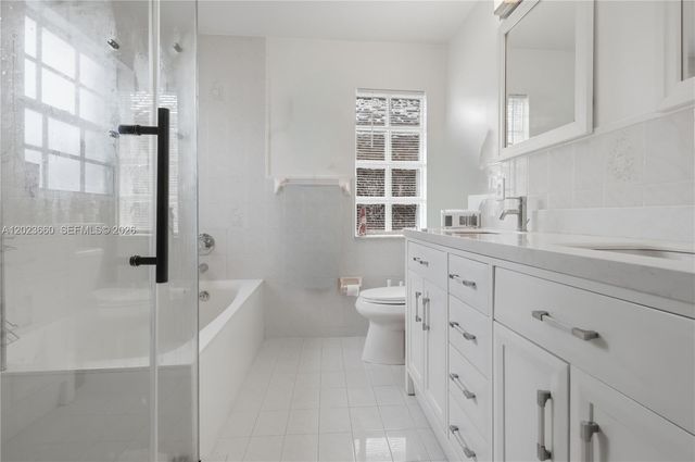 17655 SW 6th Street, Pembroke Pines, FL 33029