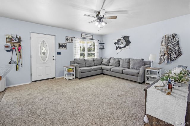 413 W Pogue Street, Cleveland, OK 74020