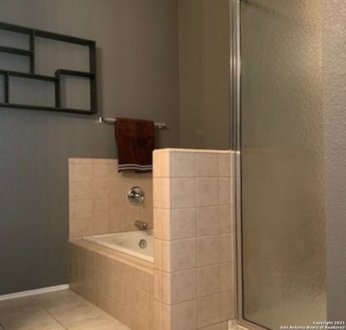 1335 Crown Brook, San Antonio, TX 78260