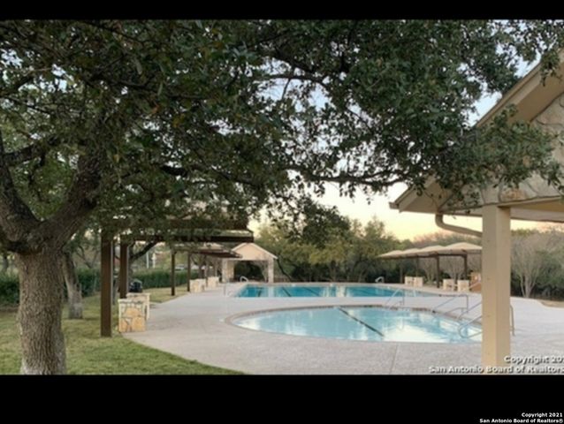 1335 Crown Brook, San Antonio, TX 78260