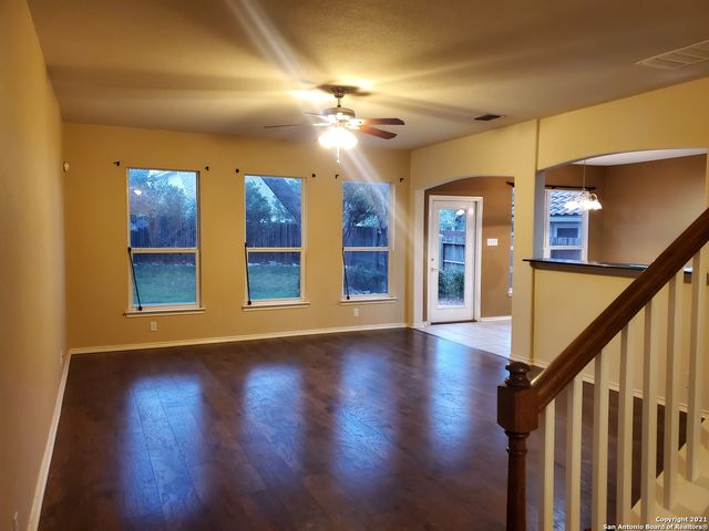 1335 Crown Brook, San Antonio, TX 78260