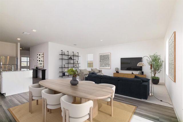 1524 Morris LOOP, San Marcos, TX 78666