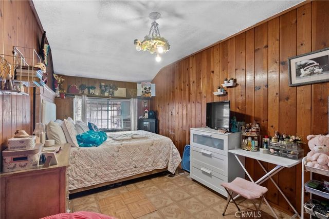 12323 Edgebrook Avenue, Lynwood, CA 90262