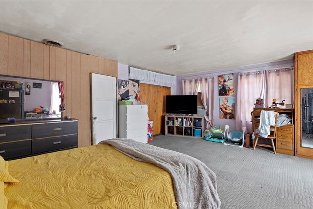 12323 Edgebrook Avenue, Lynwood, CA 90262