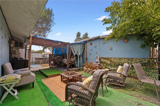 12323 Edgebrook Avenue, Lynwood, CA 90262