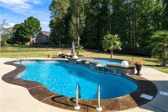 4031 Rotterdam Pass, Hampton, GA 30228