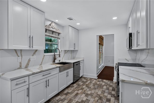 119 Blueleaf Court, Savannah, GA 31410