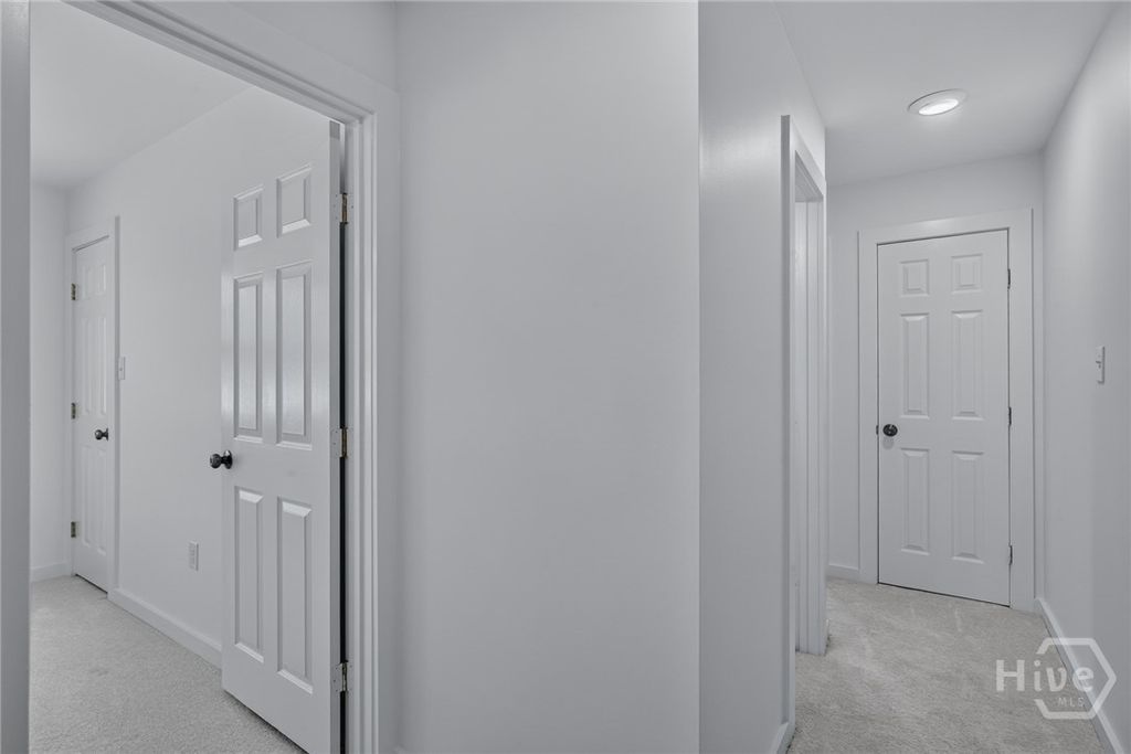 Image 26 of property listing at 119 Blueleaf Court, Savannah, GA 31410