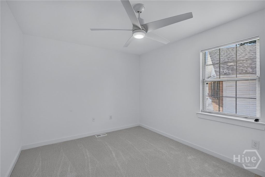 Image 32 of property listing at 119 Blueleaf Court, Savannah, GA 31410