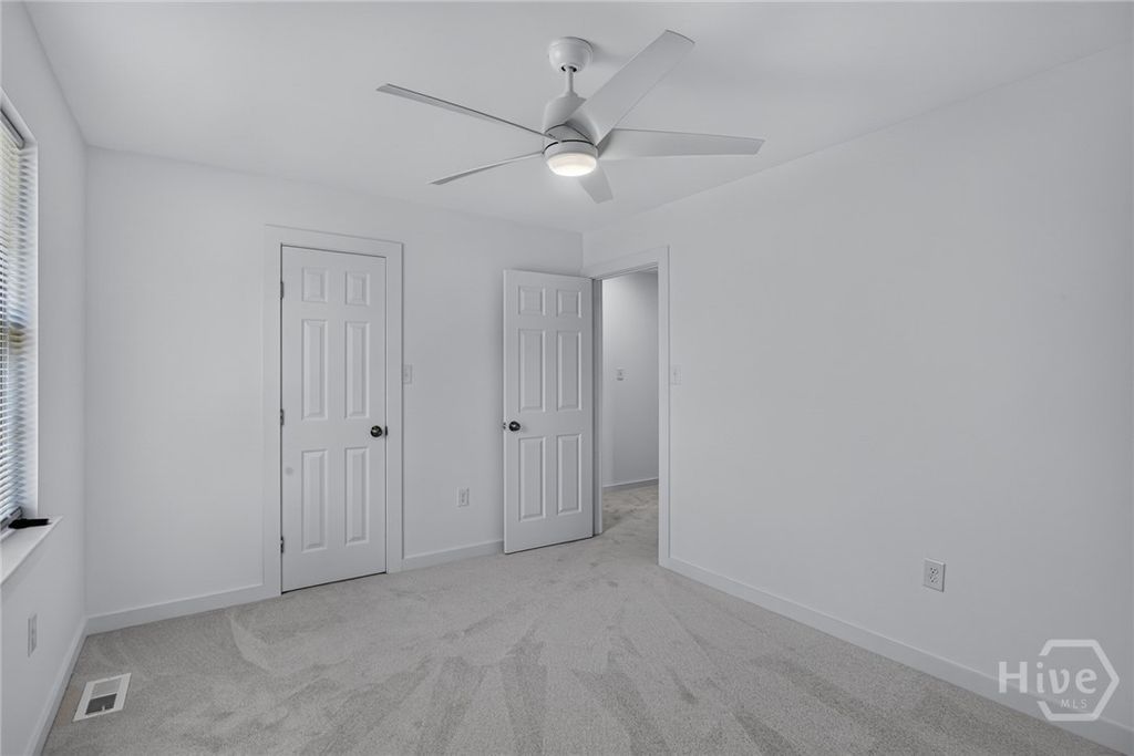 Image 33 of property listing at 119 Blueleaf Court, Savannah, GA 31410