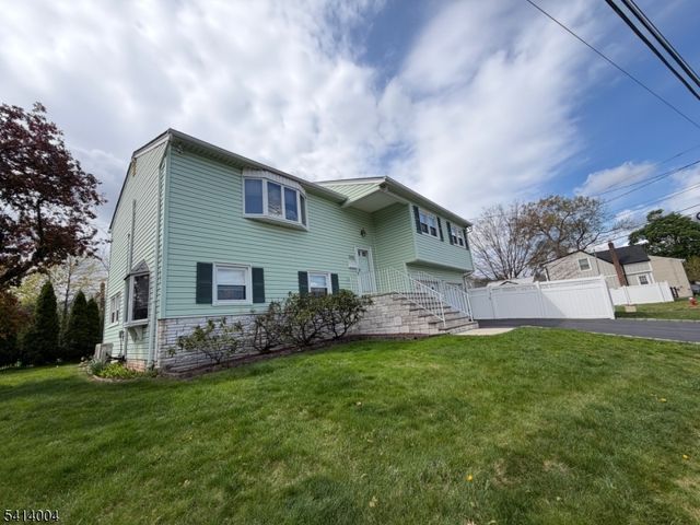 385 Colonial Ave, Union Twp., NJ 07083