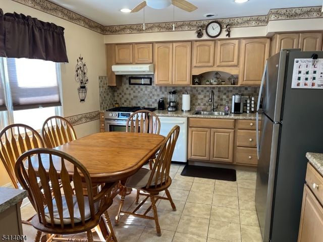 385 Colonial Ave, Union Twp., NJ 07083