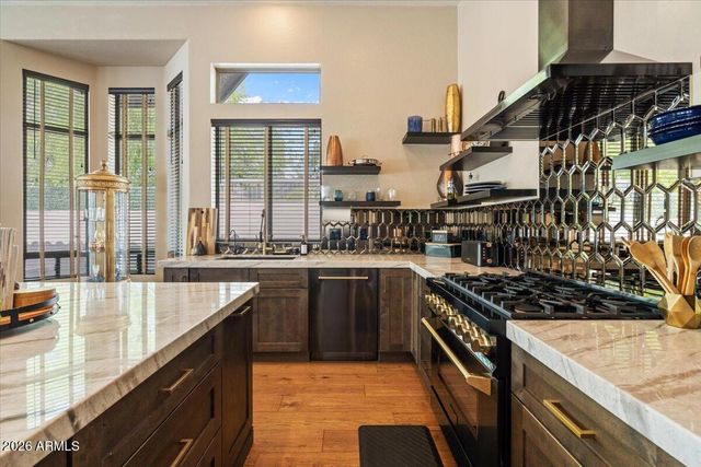 7664 E TORREY POINT Circle, Mesa, AZ 85207