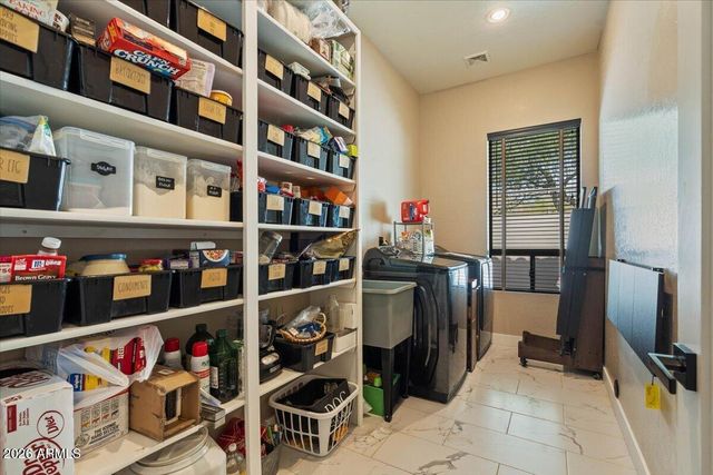 7664 E TORREY POINT Circle, Mesa, AZ 85207