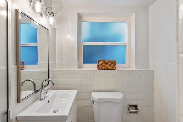 223 Oakridge Drive, Daly City, CA 94014